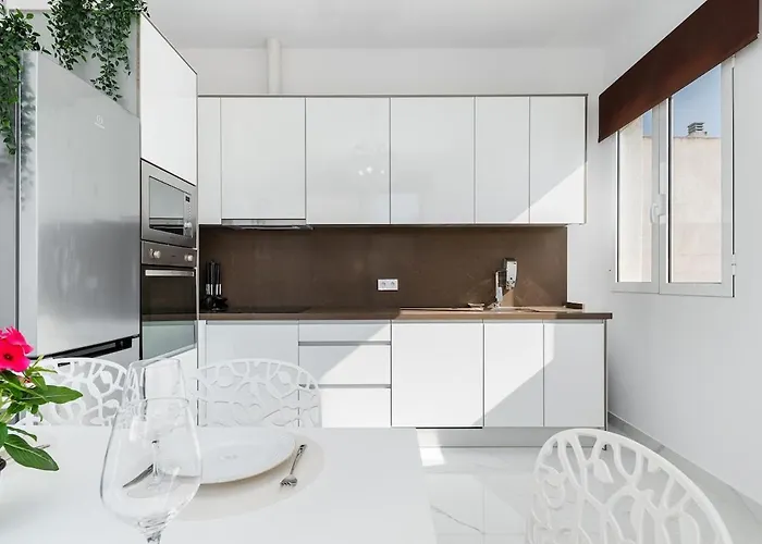 Panda House Apartment
