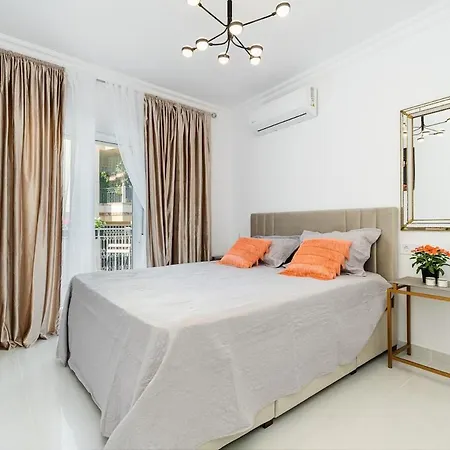 Διαμέρισμα Panda House *